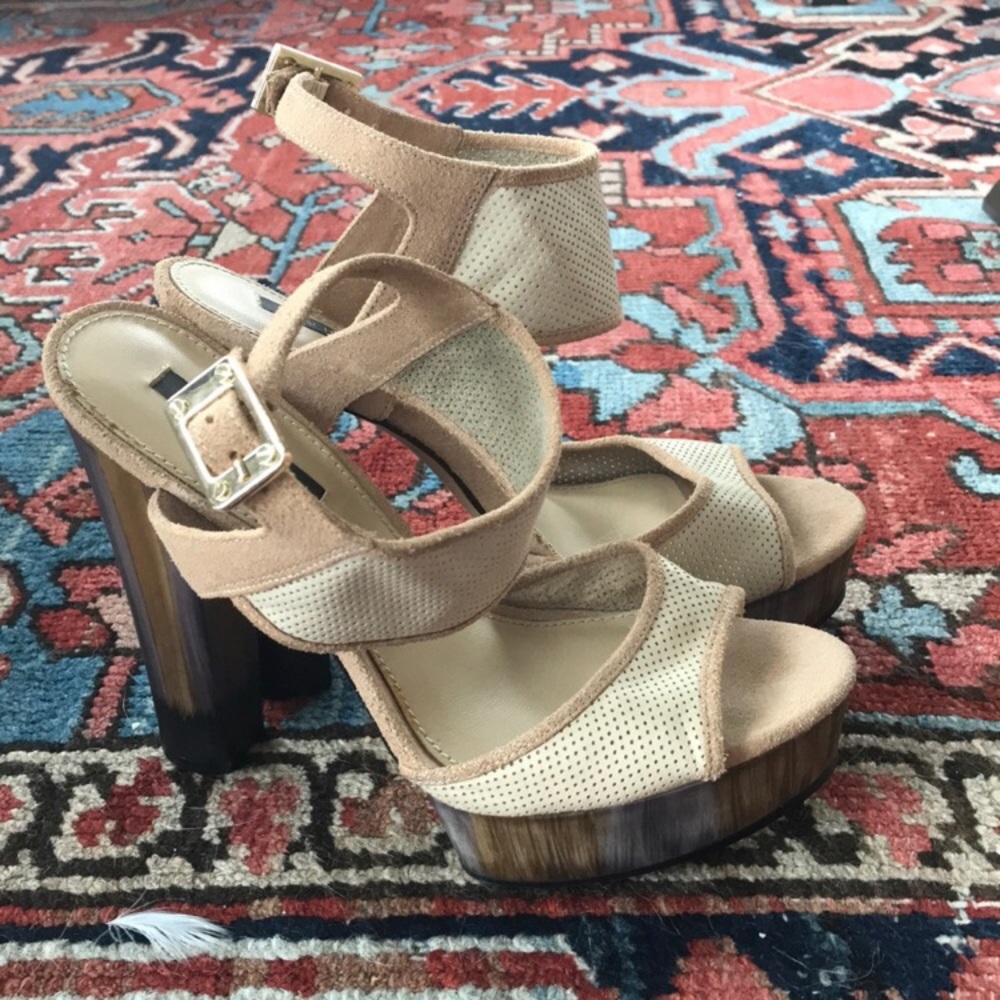 *NWOT* Fits Beautifully Block Heels. *NEVER WORN*